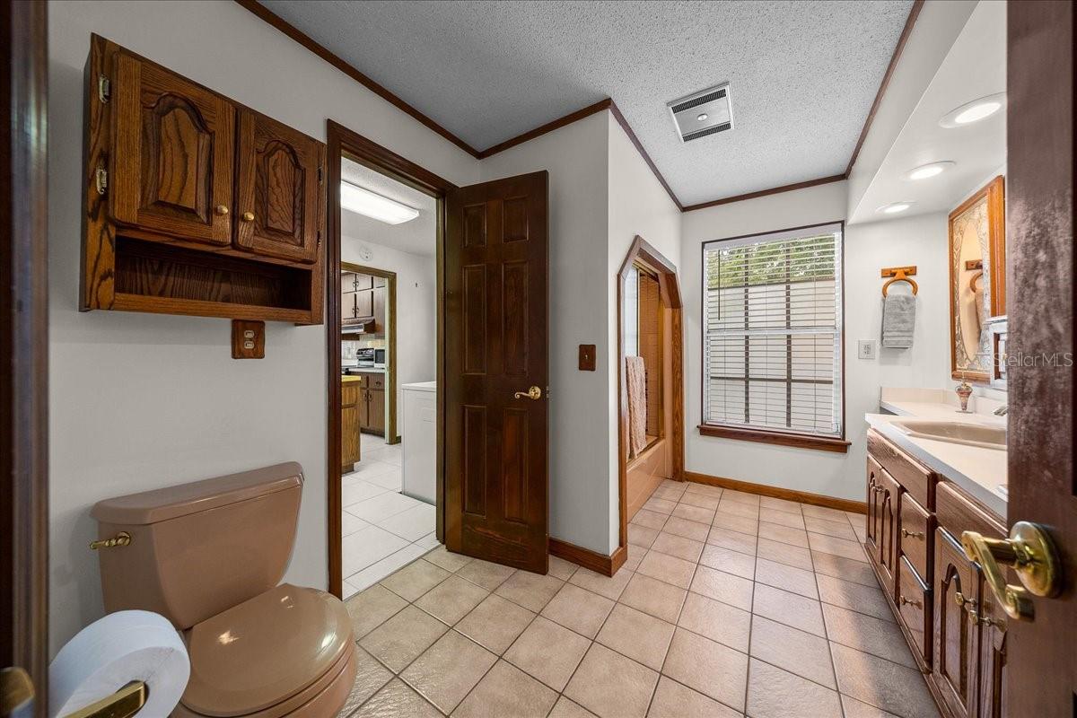 2300 Se 38th Ct Property Photo 20