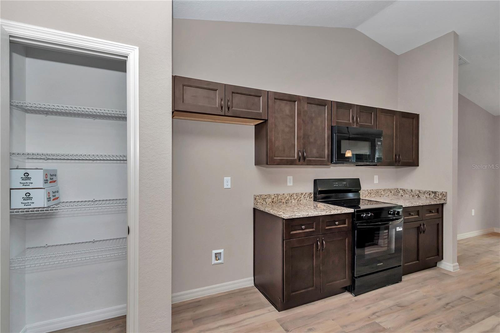 13 Malauka Loop Dr Property Photo 11