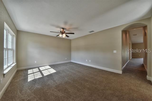 16025 Sw 27th Avenue Rd Property Photo 6