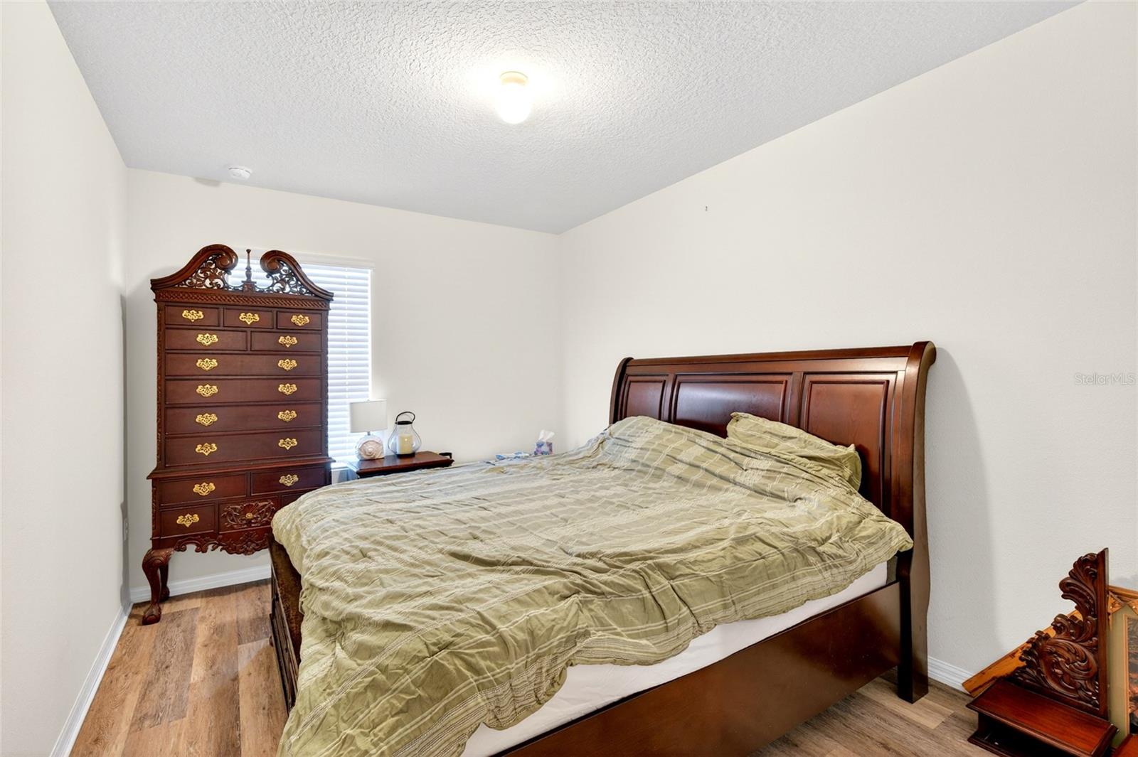 55 Hickory Crse Property Photo 8
