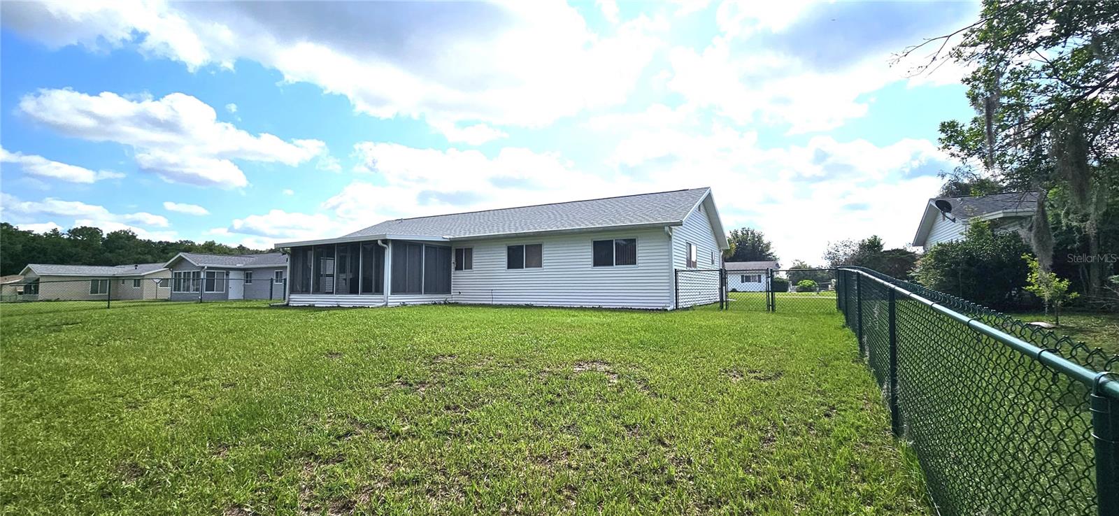 10854 Sw 78th Ct Property Photo 4