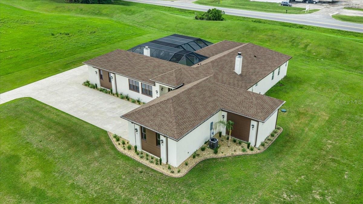 1866 Nw 79th Loop Property Photo 4