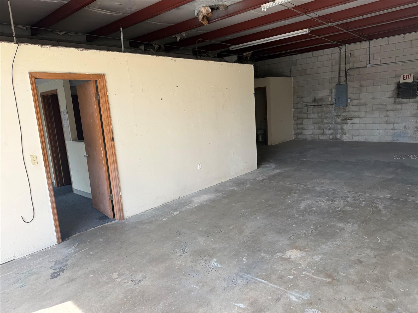 1706 N Magnolia Ave #201 Property Photo 4
