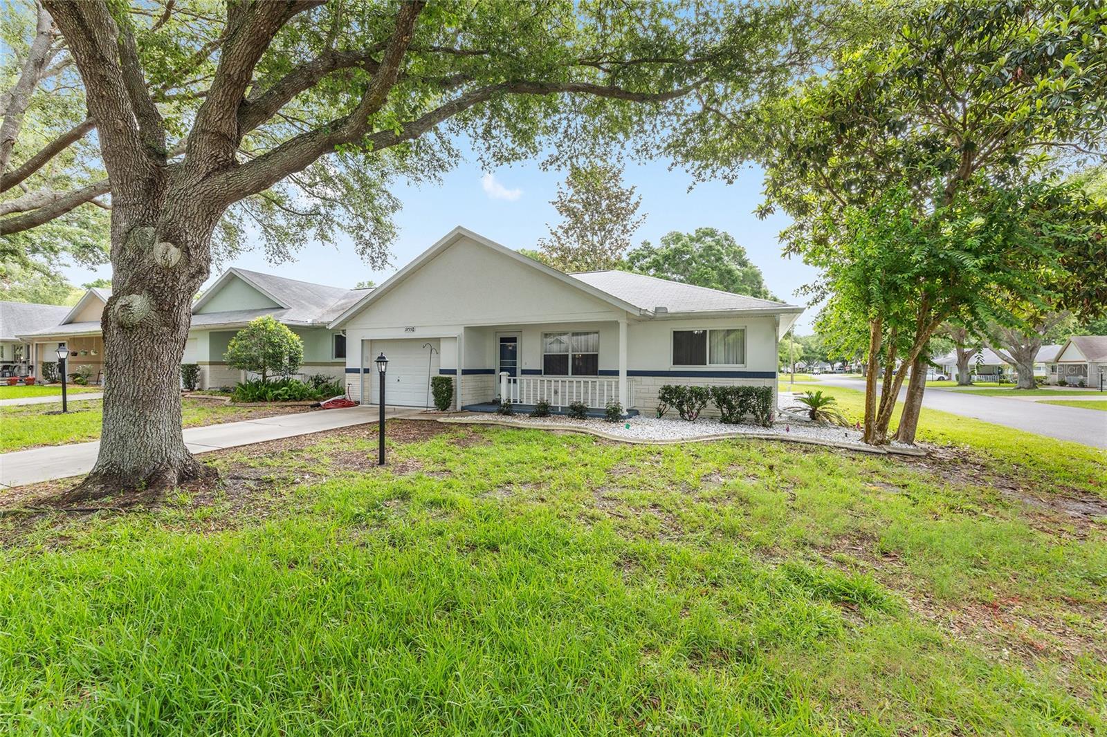 9755 Sw 94th Ter #d Property Photo 7