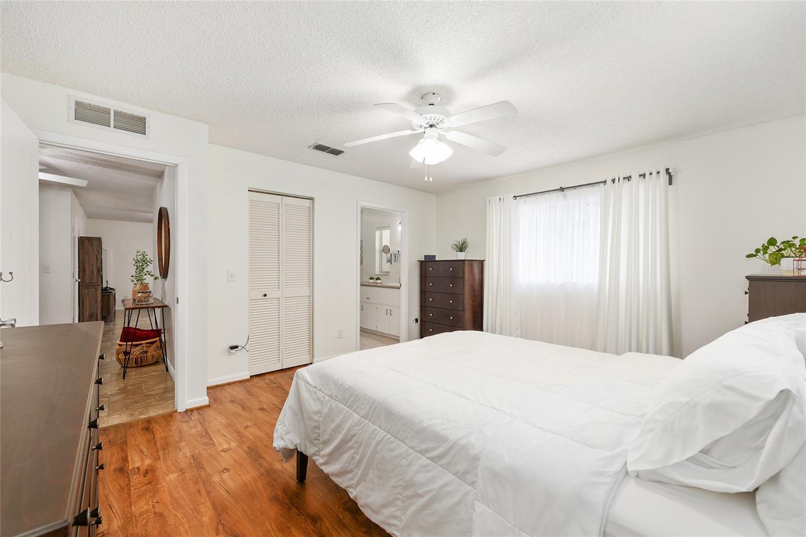 9755 Sw 94th Ter #d Property Photo 19
