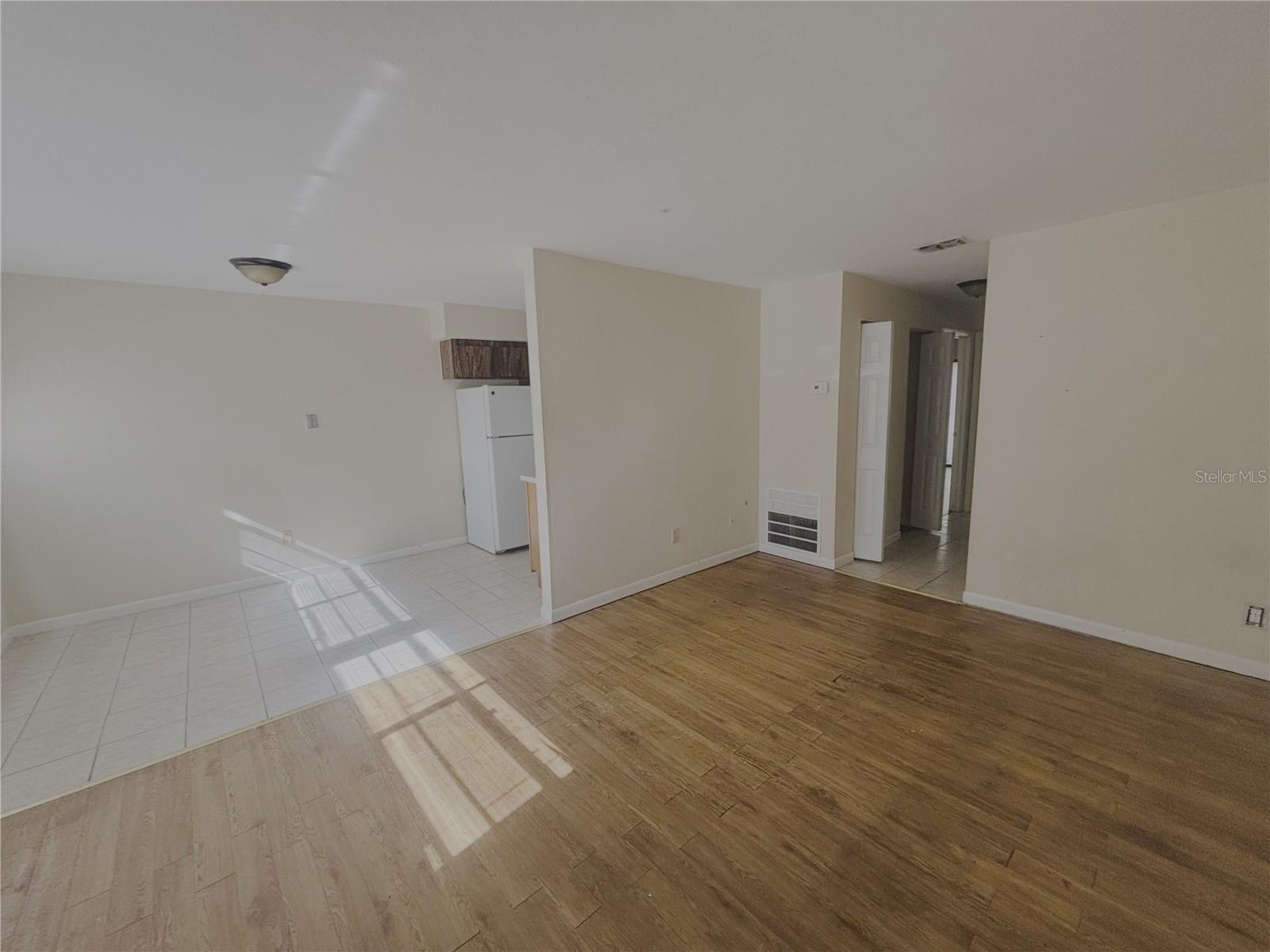 1915 Sw 70 Ter #c Property Photo 6