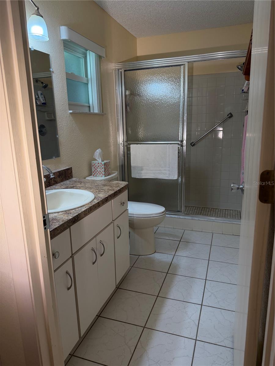8582 Sw 90th Pl #a Property Photo 11