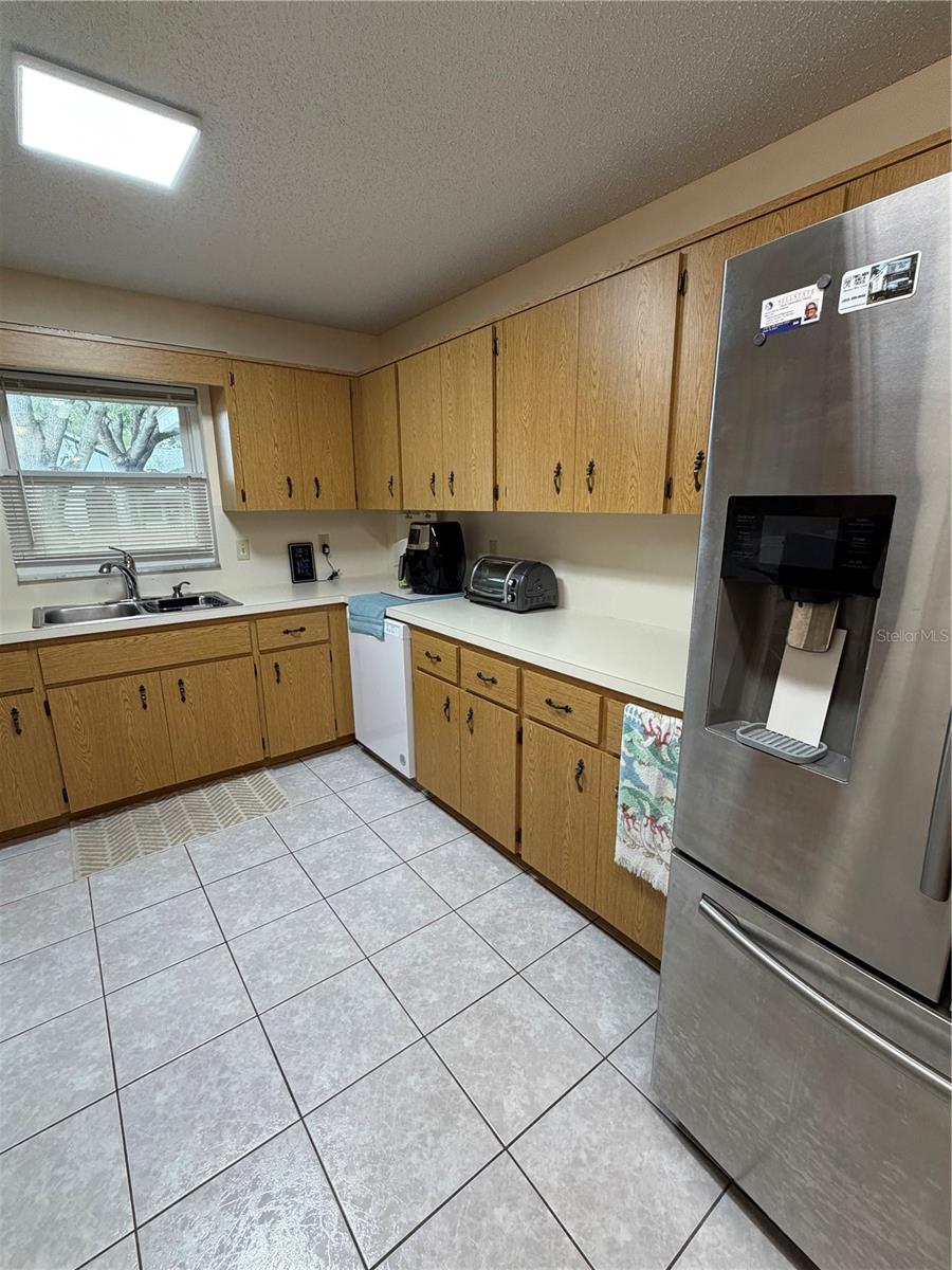 8582 Sw 90th Pl #a Property Photo 16