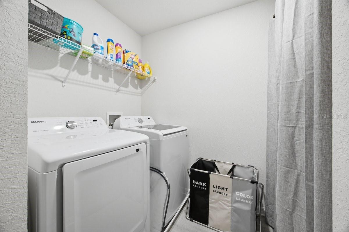 5813 Millhouse Way Property Photo 16