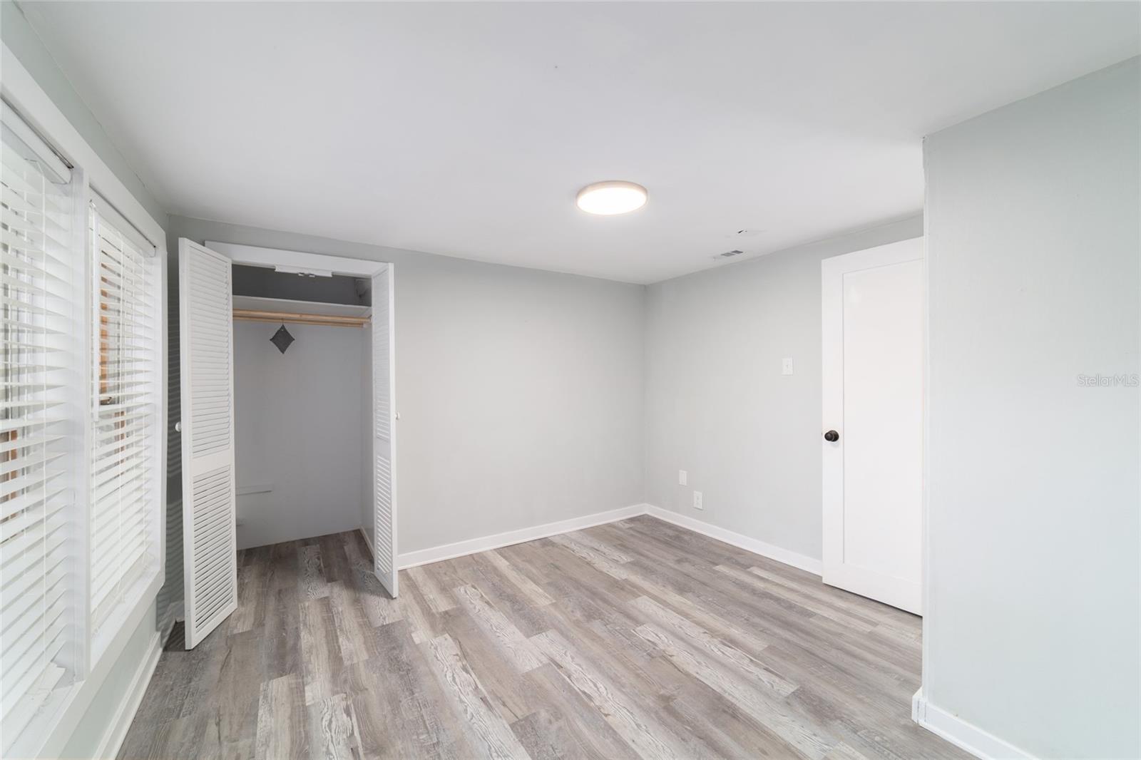 20837 Walnut St Property Photo 31