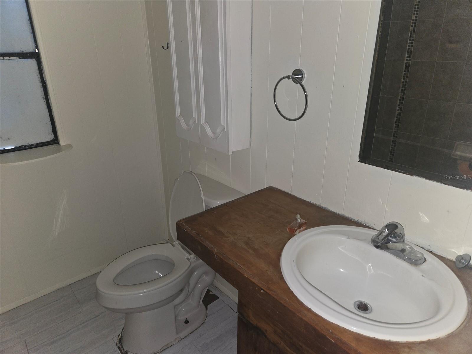 6090 Ne 87 Ter Property Photo 5