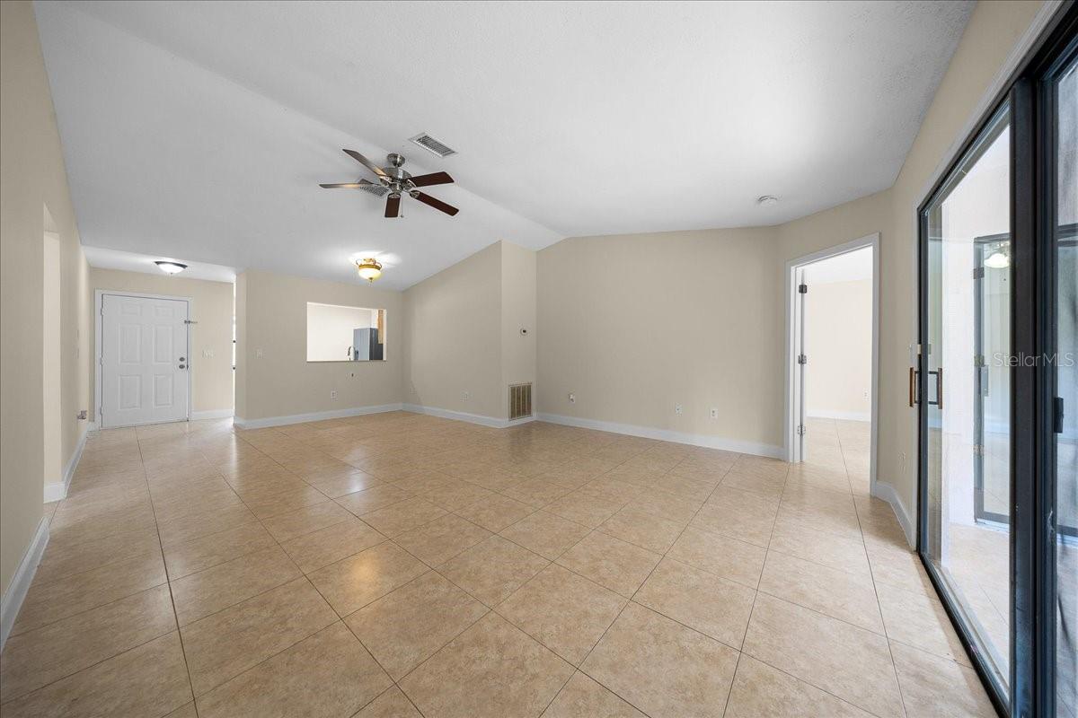 5059 Sw 196th Ave Property Photo 9