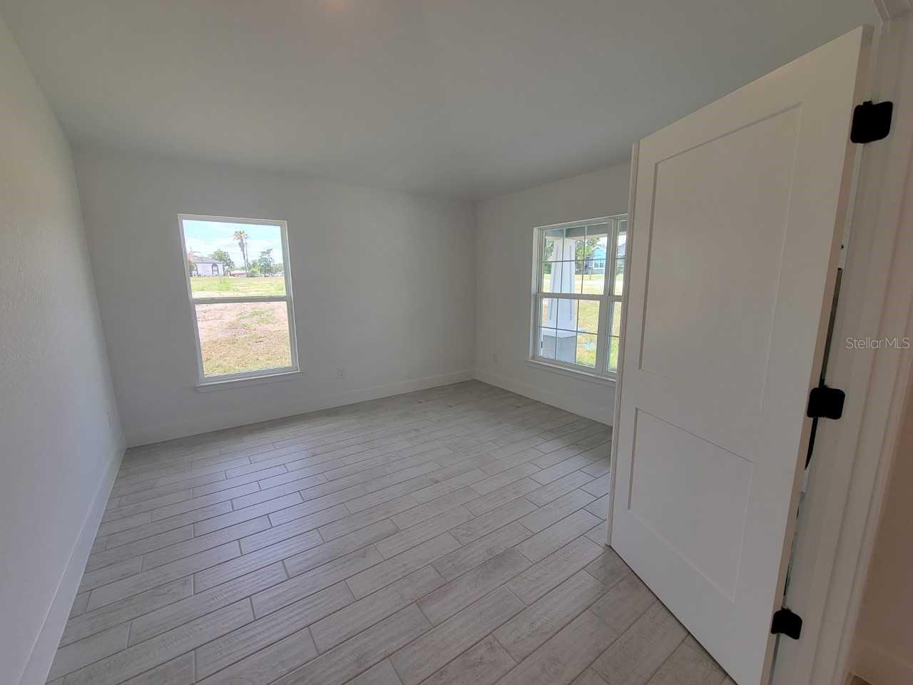 13060 Sw 38th Ter Property Photo 5