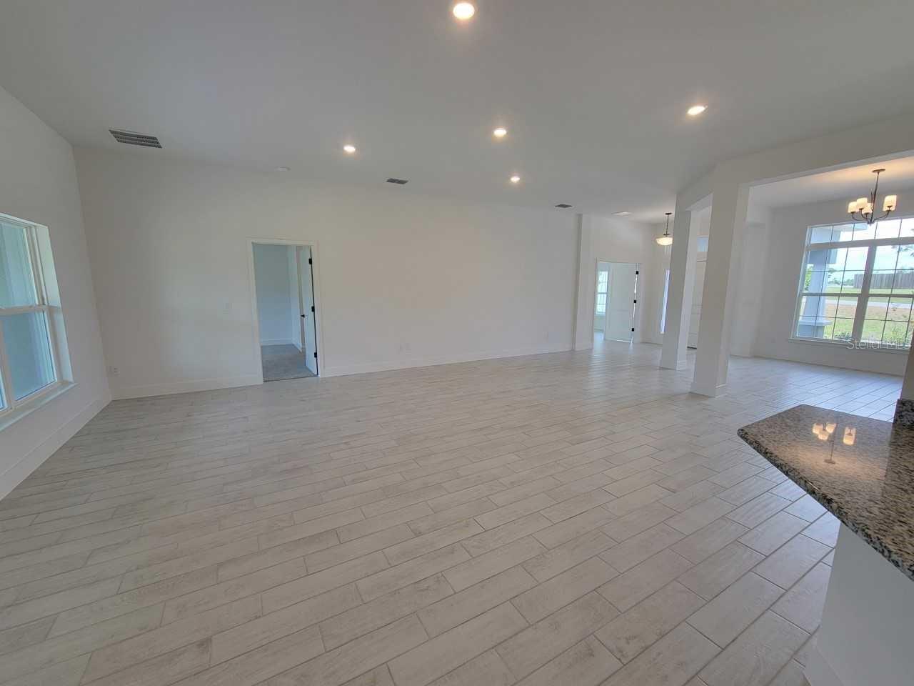 13060 Sw 38th Ter Property Photo 13