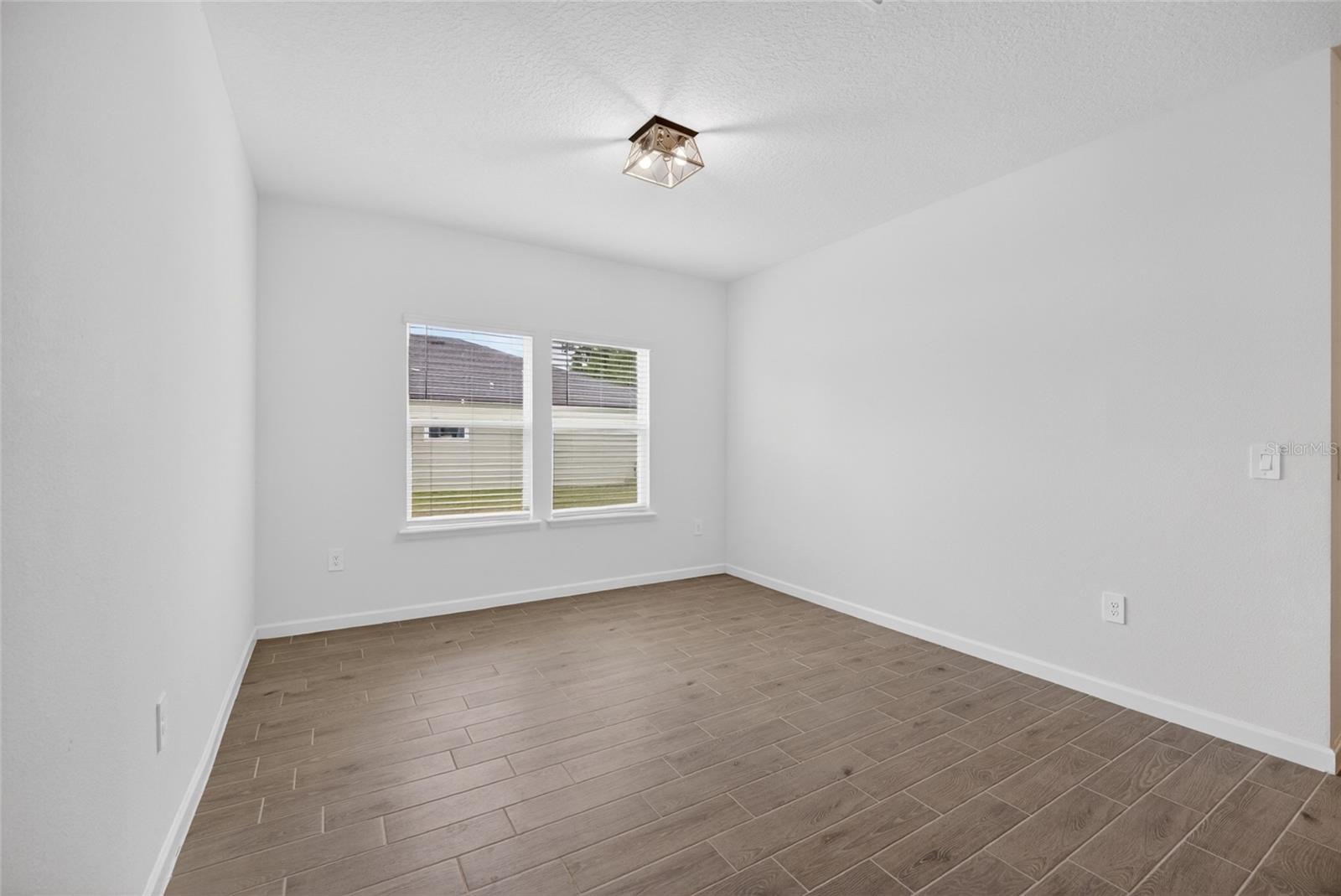 7772 Sw 195th Ave Property Photo 9