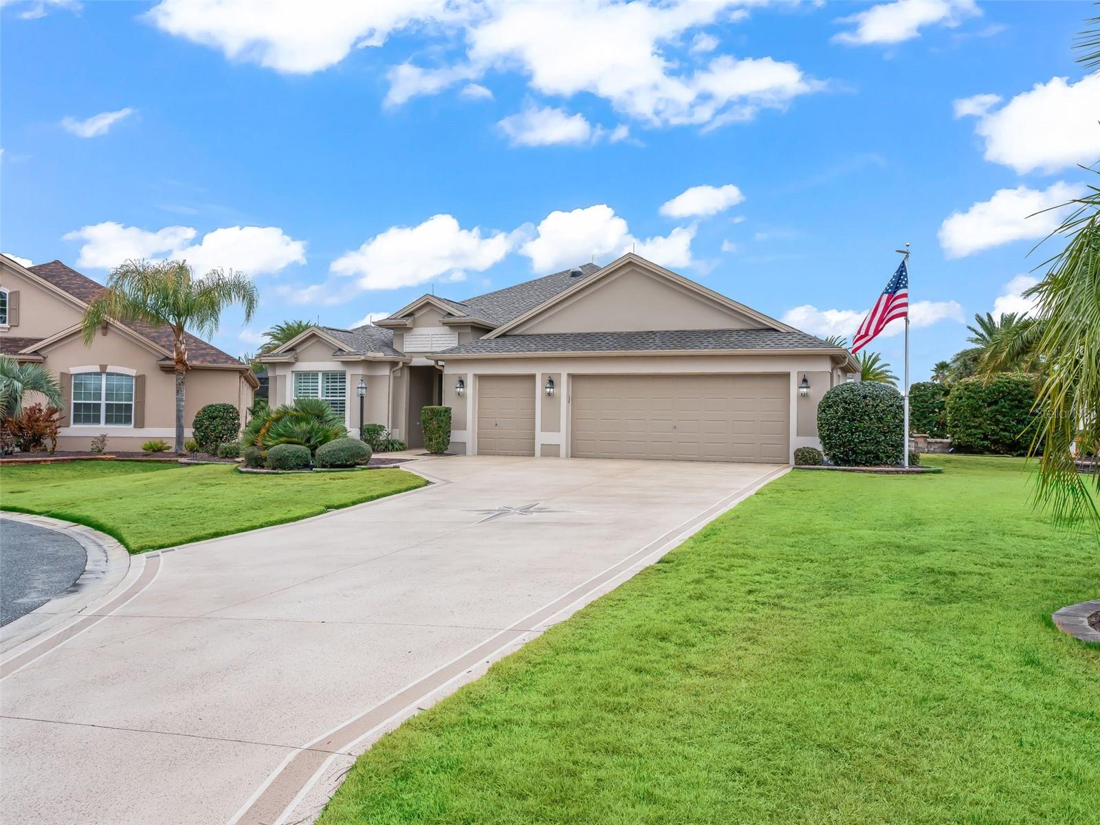 3556 Mistletoe Ct Property Photo 6