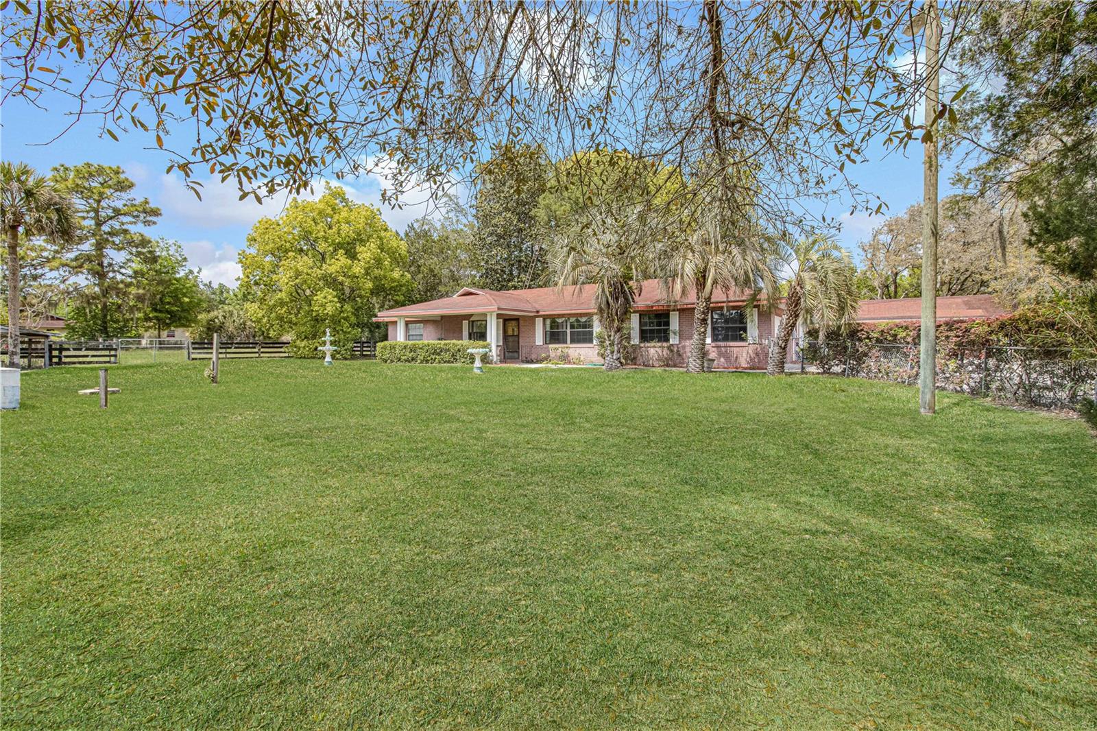 8225 E Highway 25 Property Photo 8