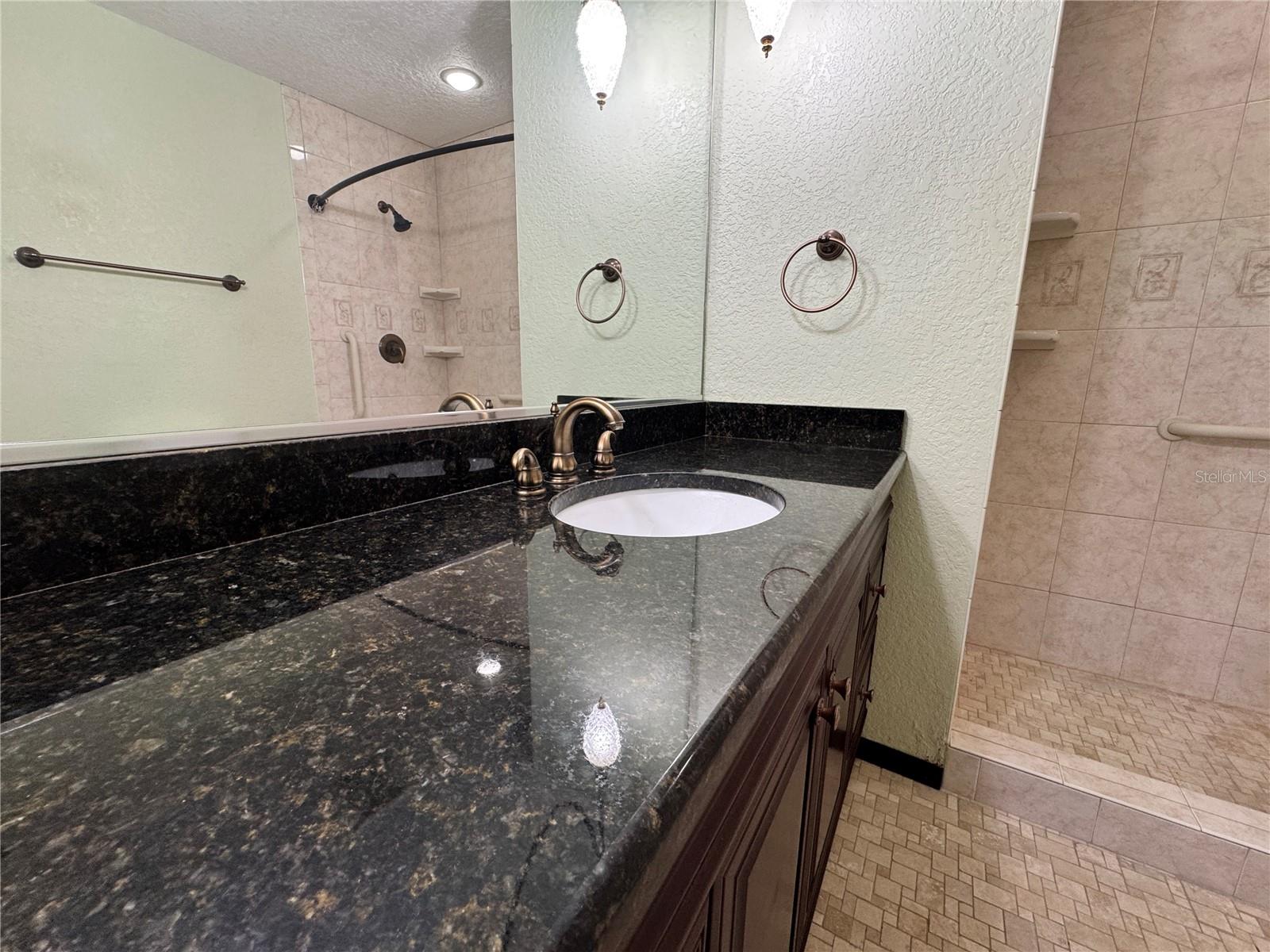 8225 E Highway 25 Property Photo 16