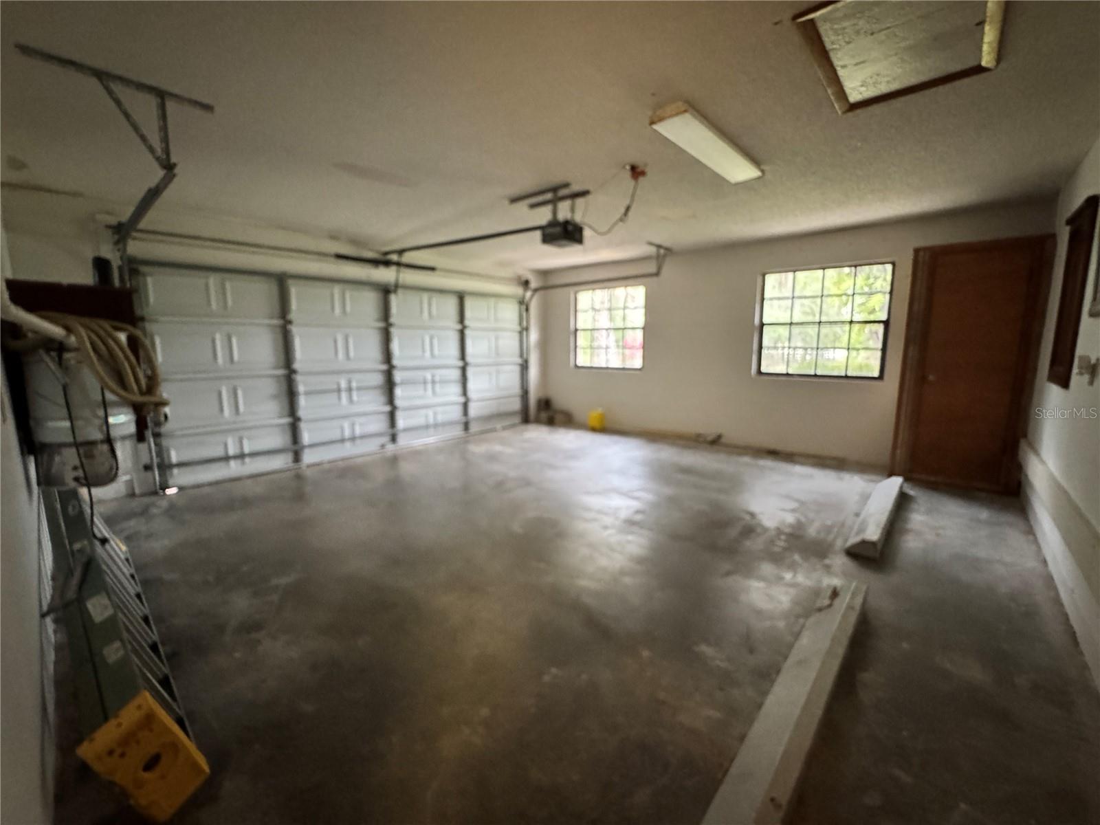 8225 E Highway 25 Property Photo 41