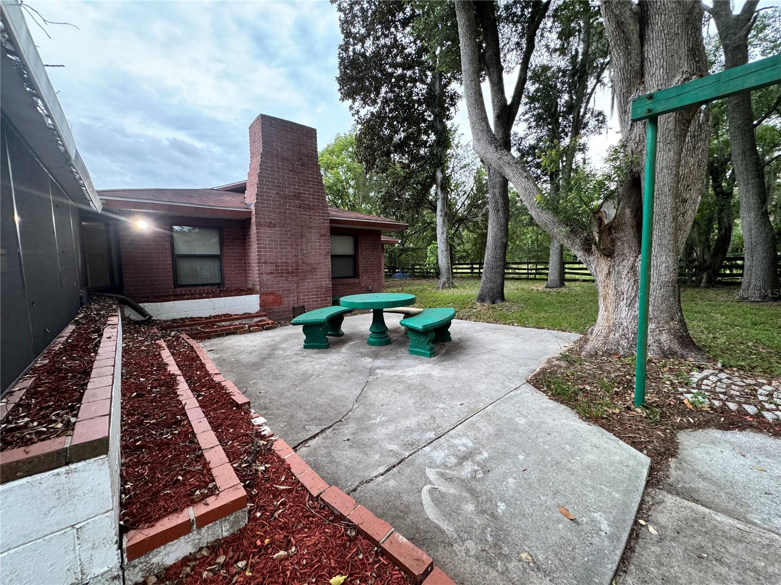 8225 E Highway 25 Property Photo 63