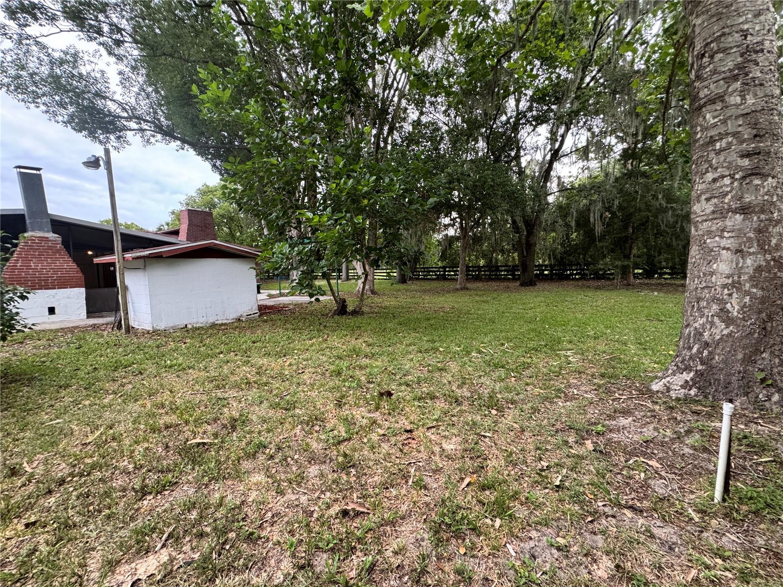8225 E Highway 25 Property Photo 64