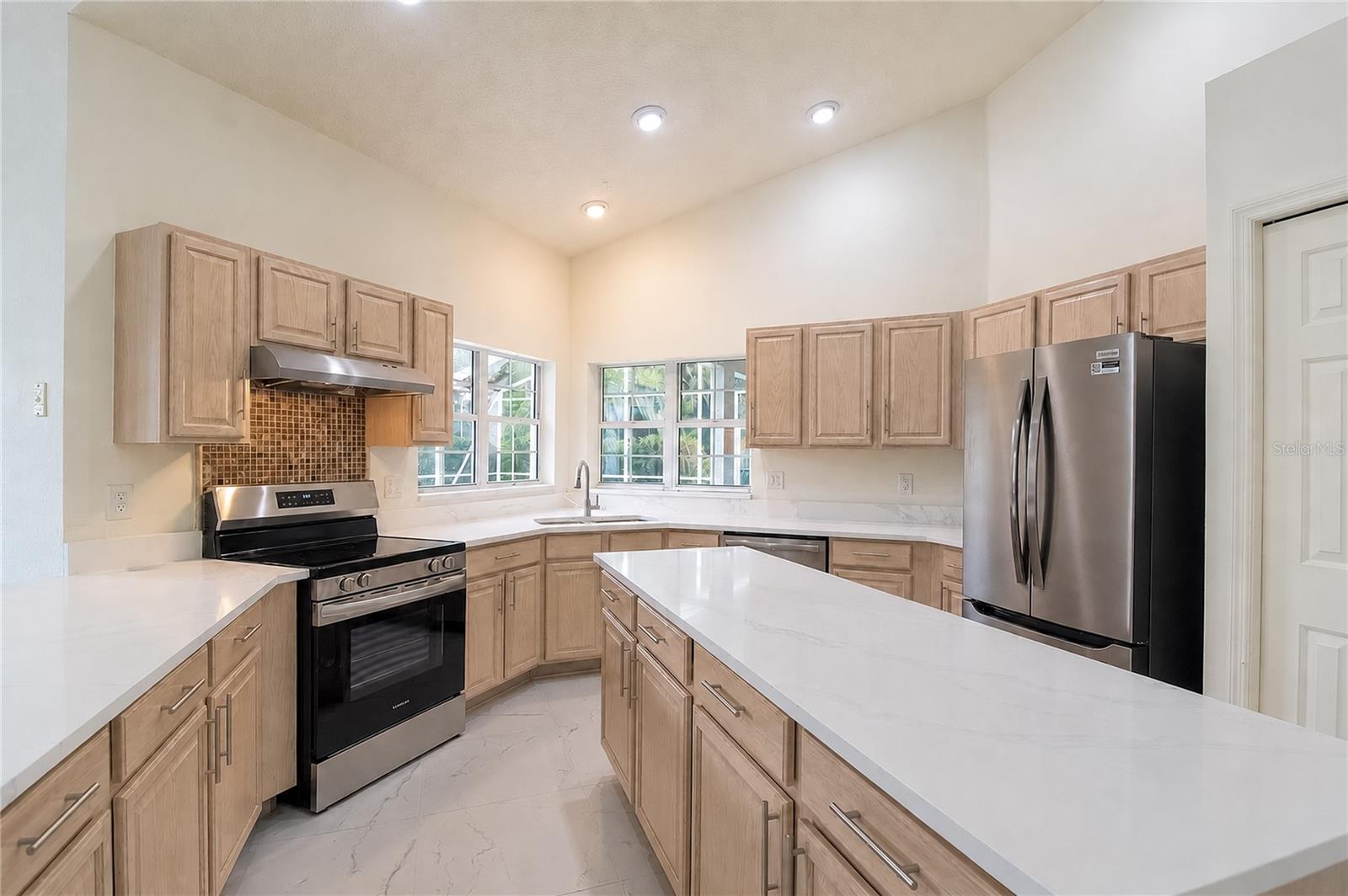 7649 Sw 103rd Loop Property Photo 16