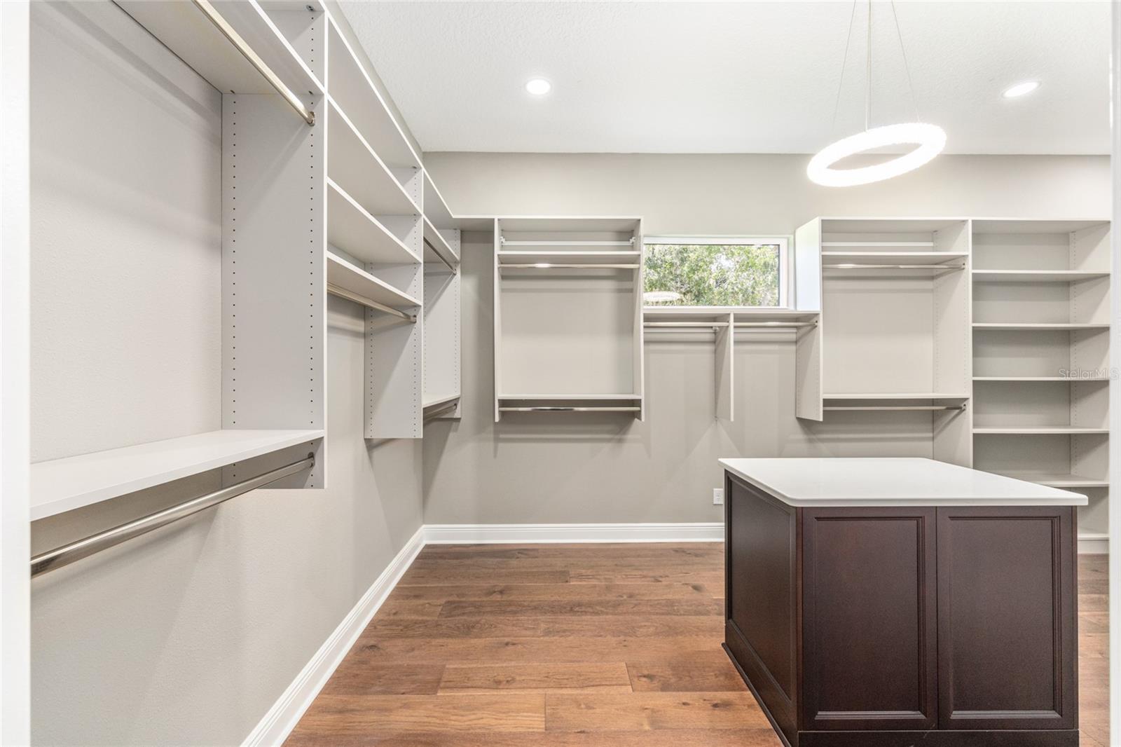 950 Se 80th St Property Photo 28