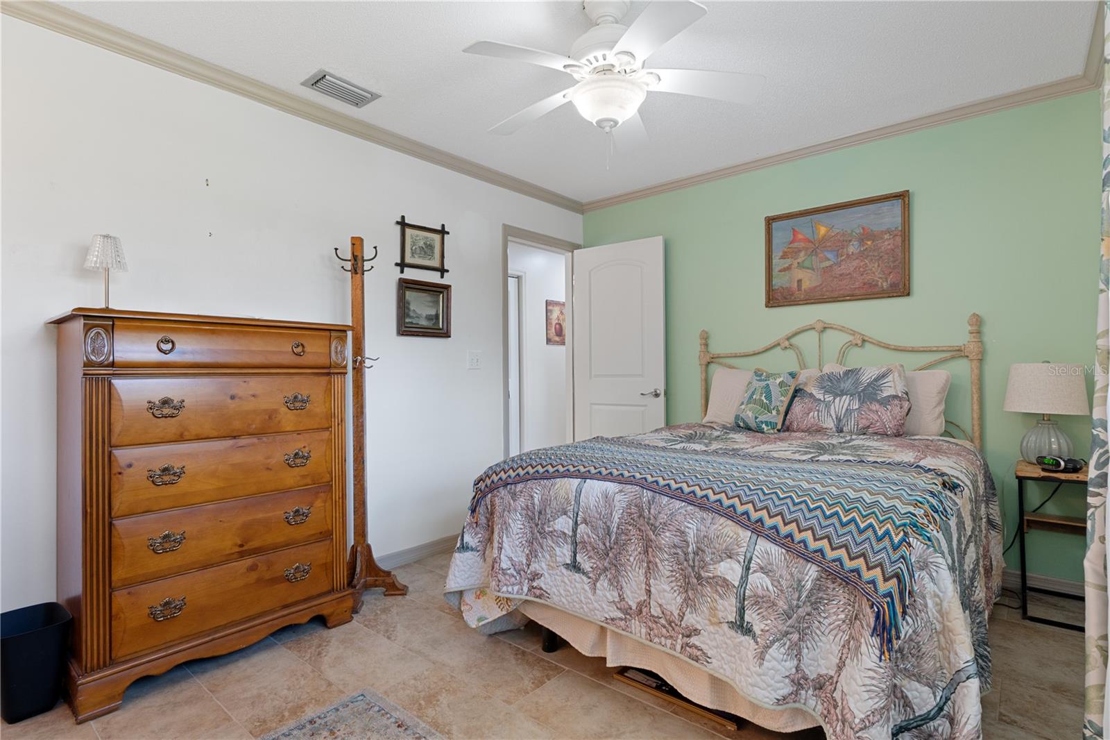2160 N Watersedge Dr Property Photo 28