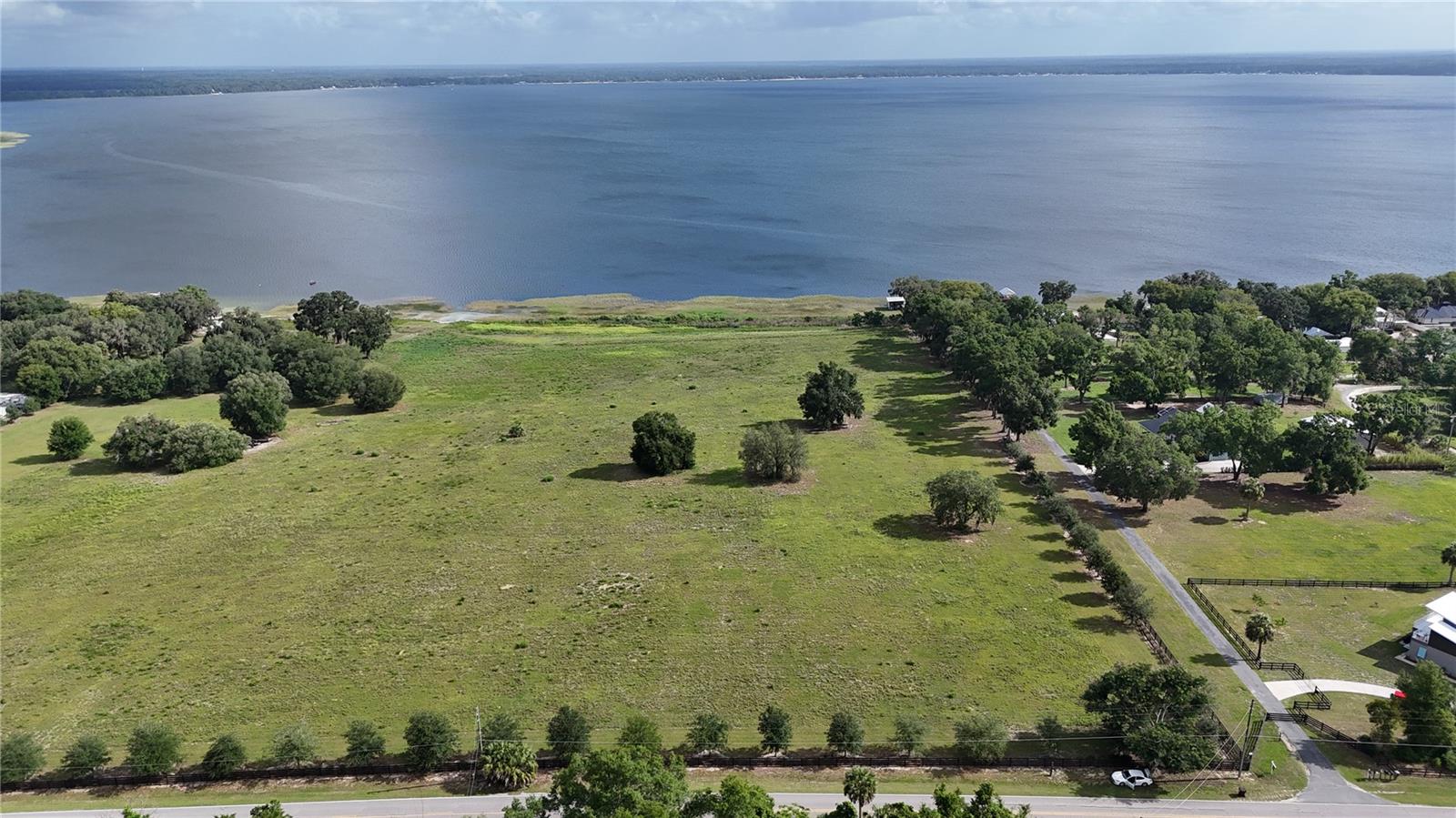 Tbd Se Sunset Harbor Rd Property Photo 11
