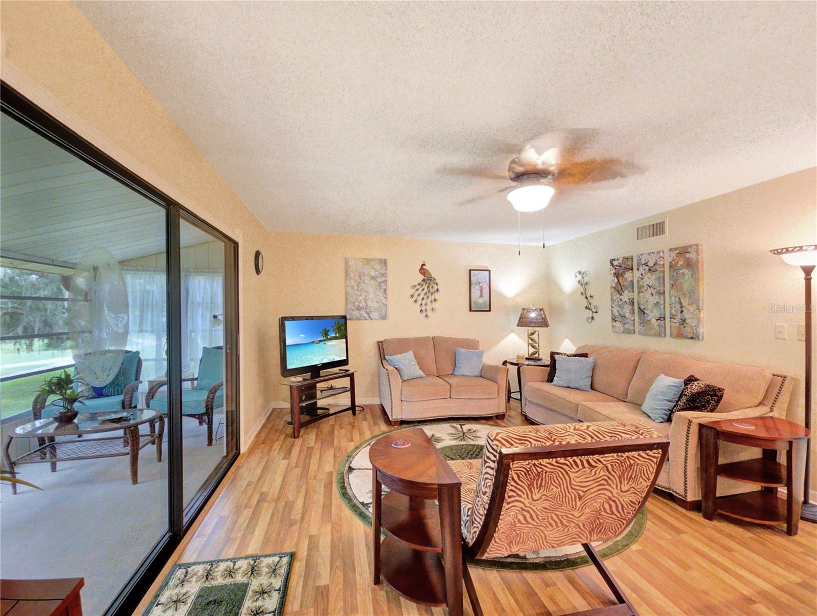 700 Midway Dr #b Property Photo 7