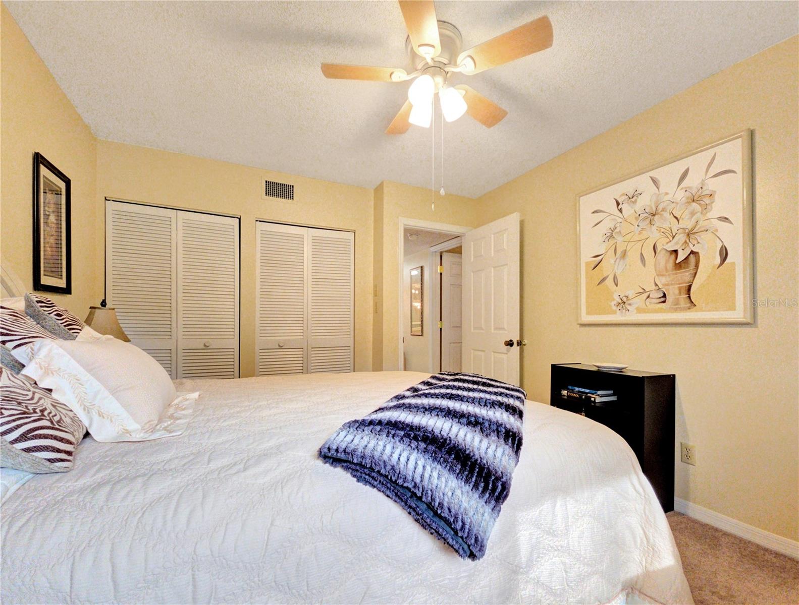 700 Midway Dr #b Property Photo 16
