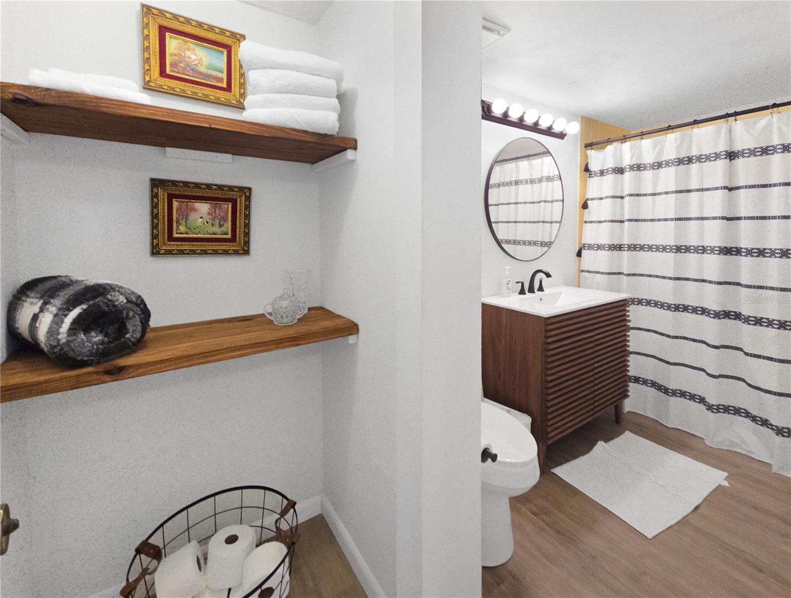 623 Midway Dr #b Property Photo 17