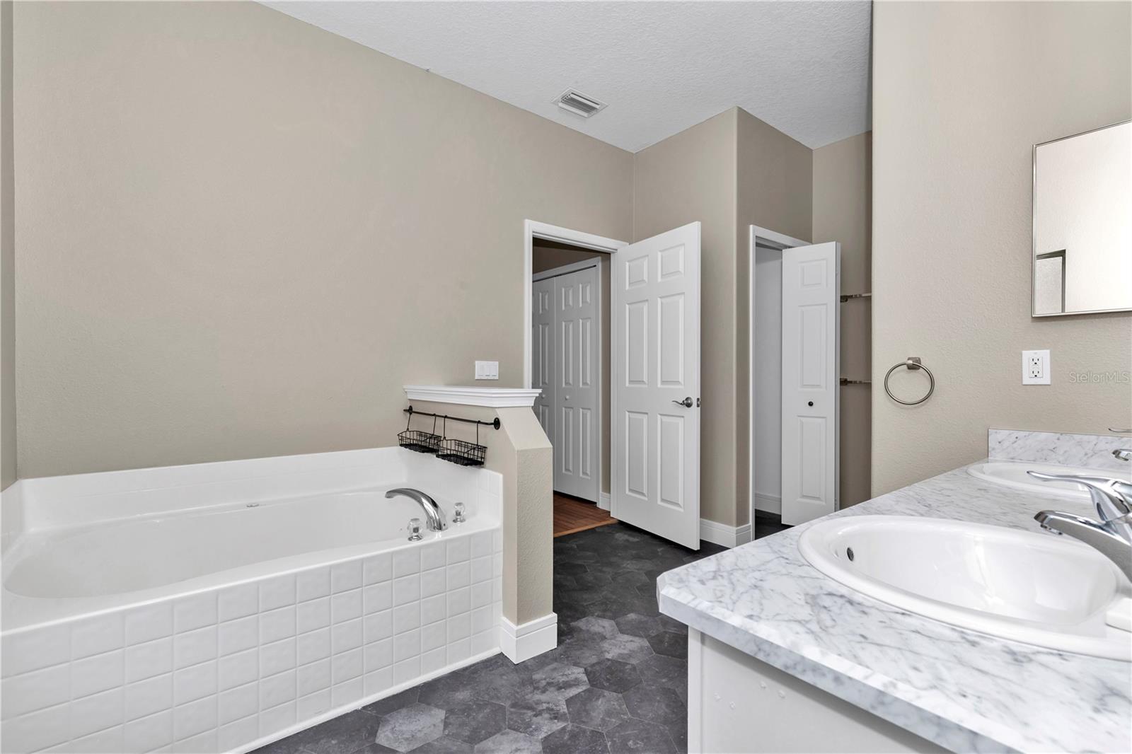 3115 Ne 25th St Property Photo 42