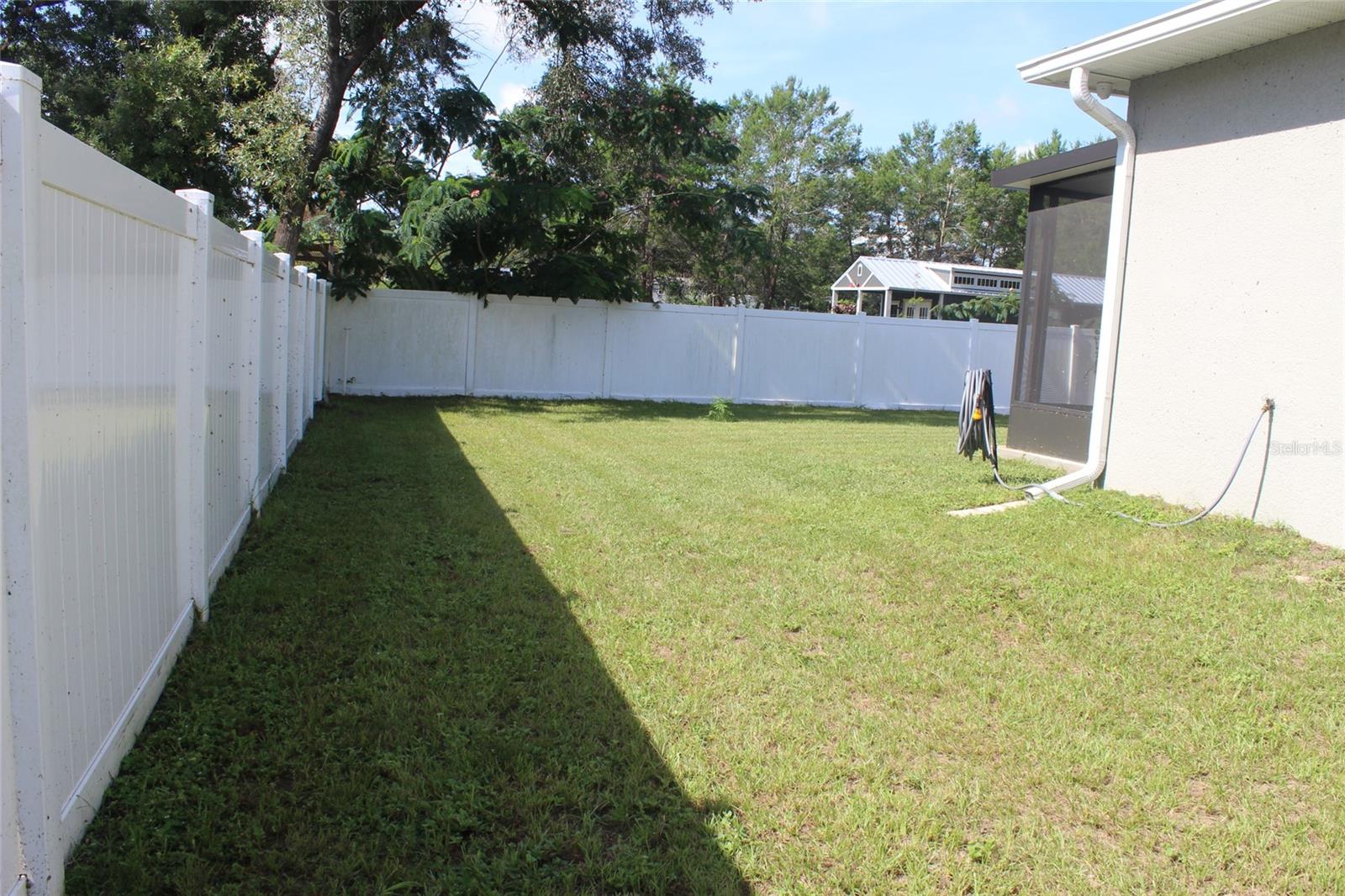 1787 Sw 168th Loop Property Photo 14