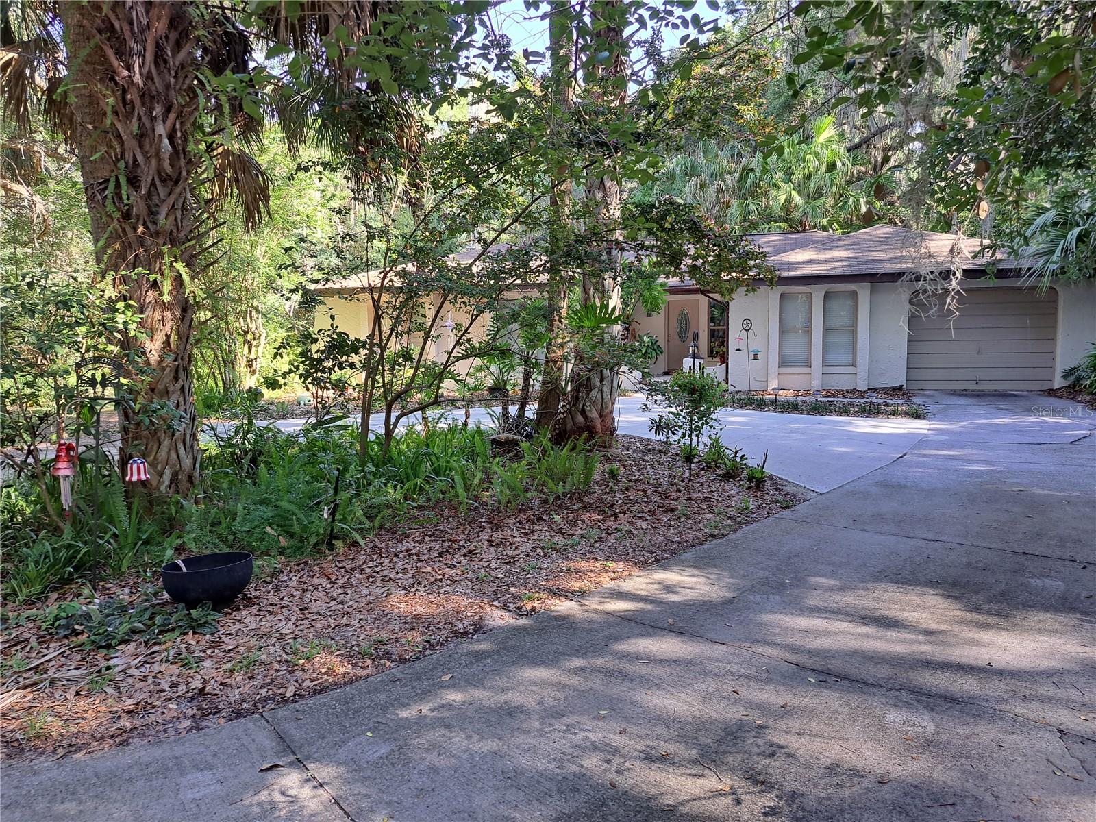 5672 Ave H Property Photo 3