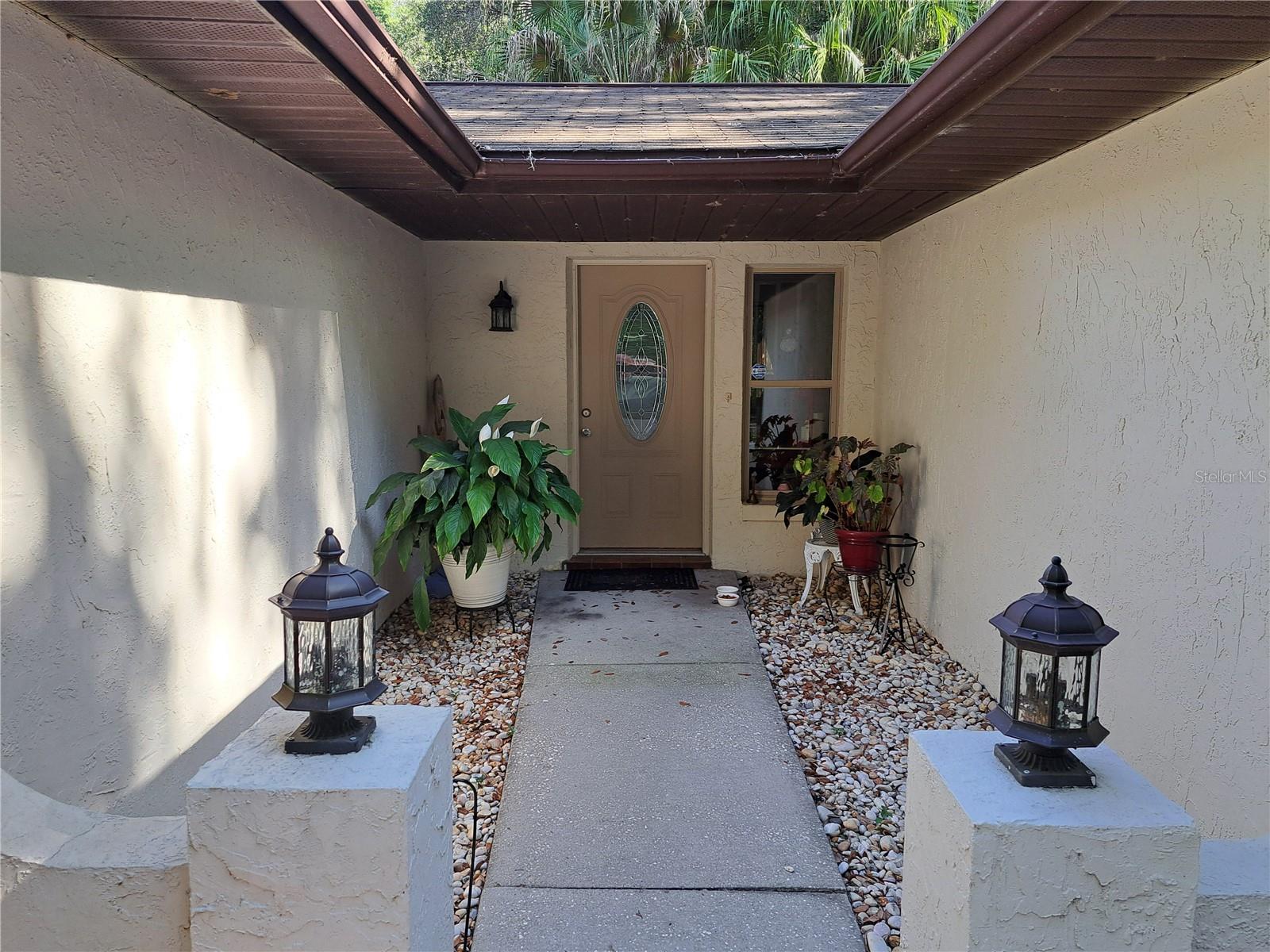 5672 Ave H Property Photo 4