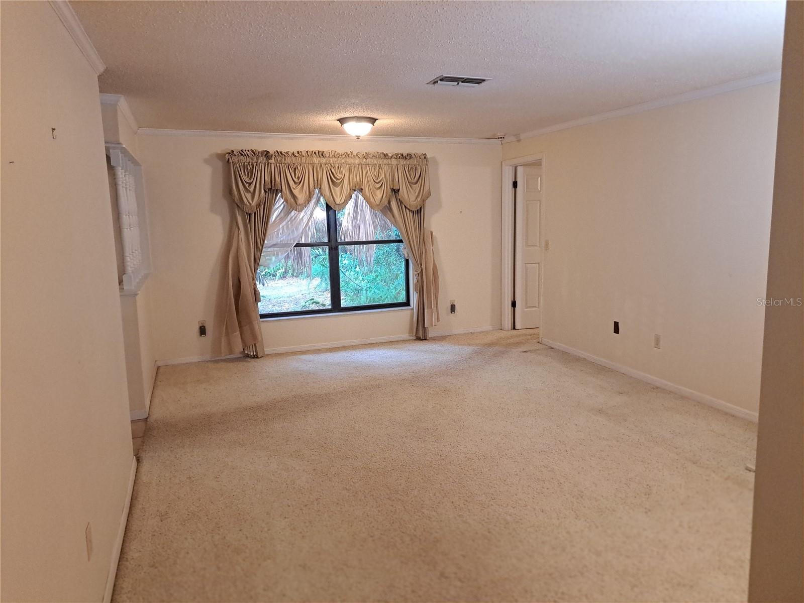 5672 Ave H Property Photo 10