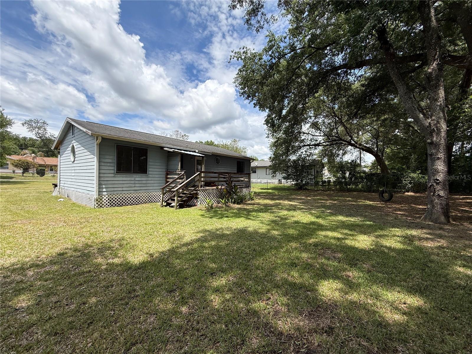 4600 Se 136th Ln Property Photo 8