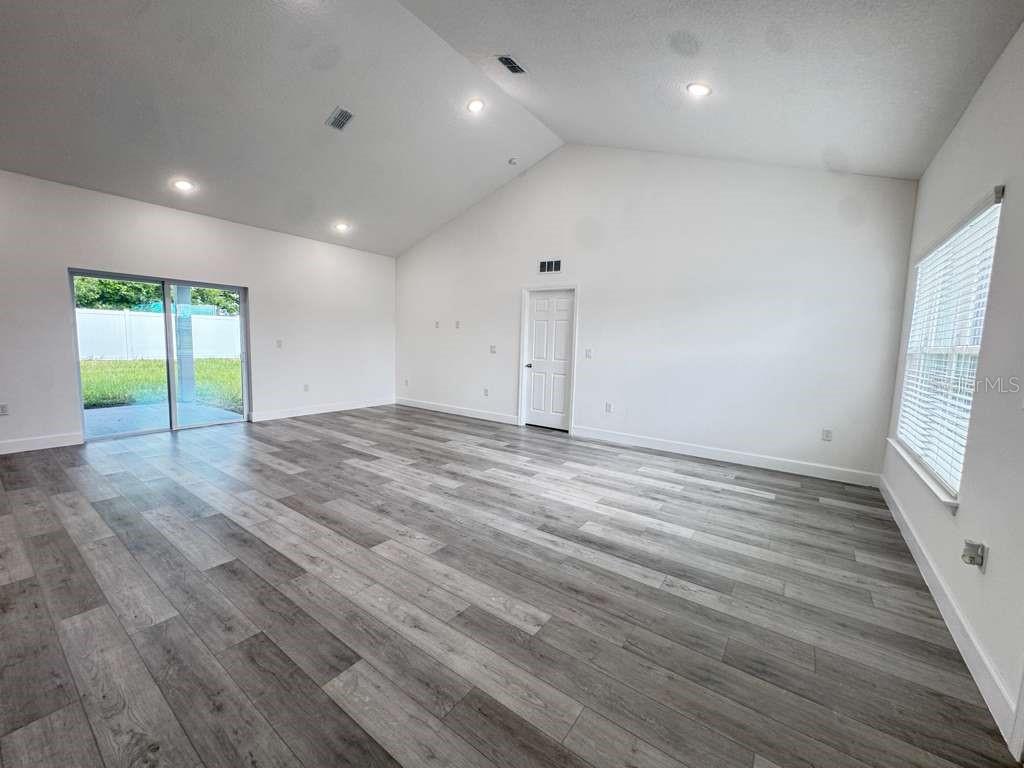 13376 Sw 49th Ave Property Photo 8