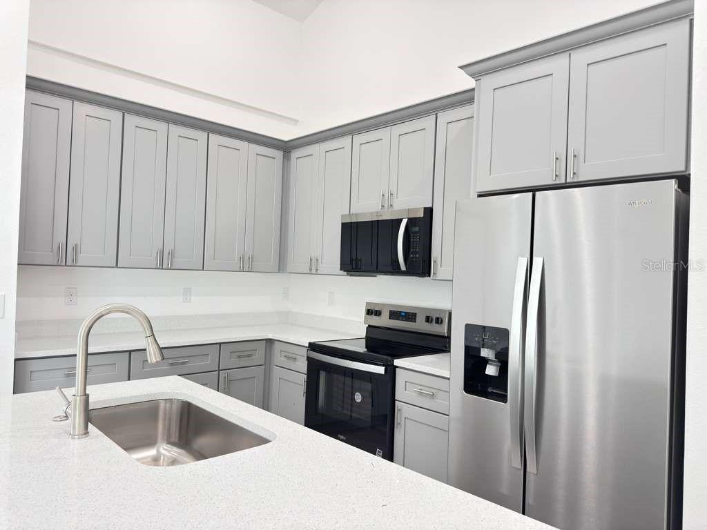 13376 Sw 49th Ave Property Photo 16