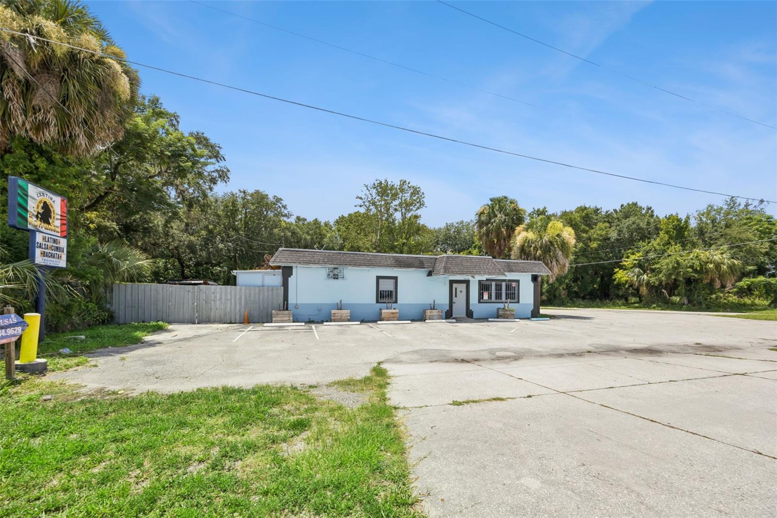 3640 Sanford Ave Property Photo 3