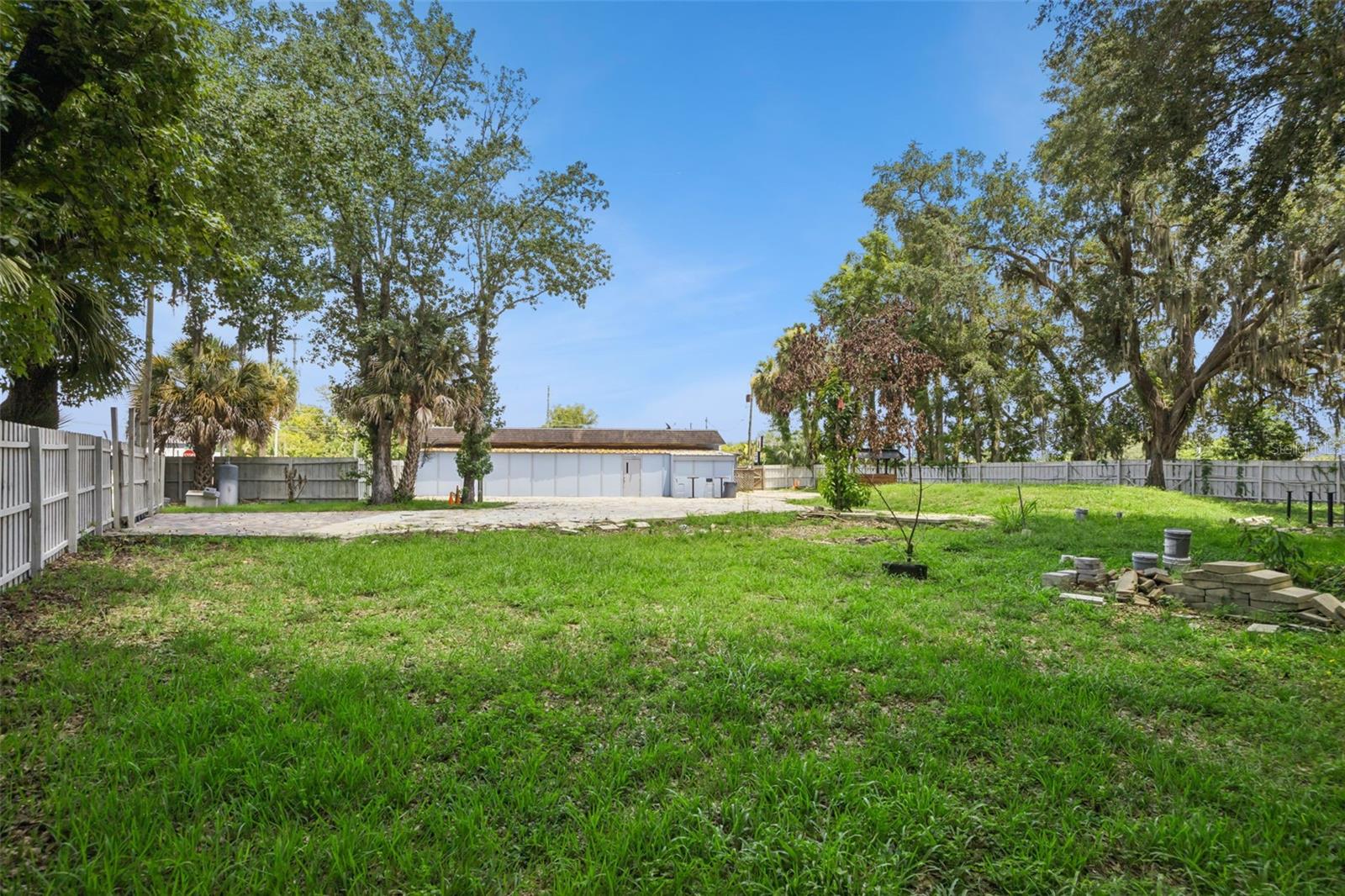 3640 Sanford Ave Property Photo 43