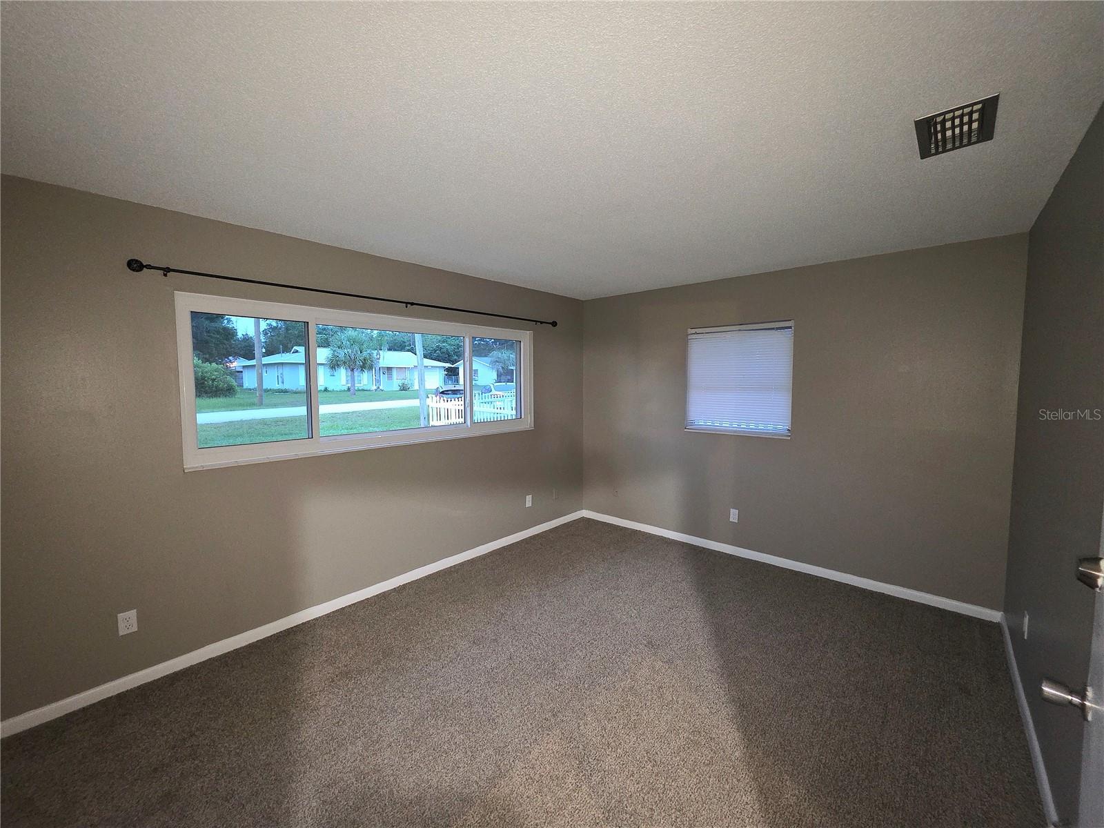 21654 Sw Raintree St Property Photo 17