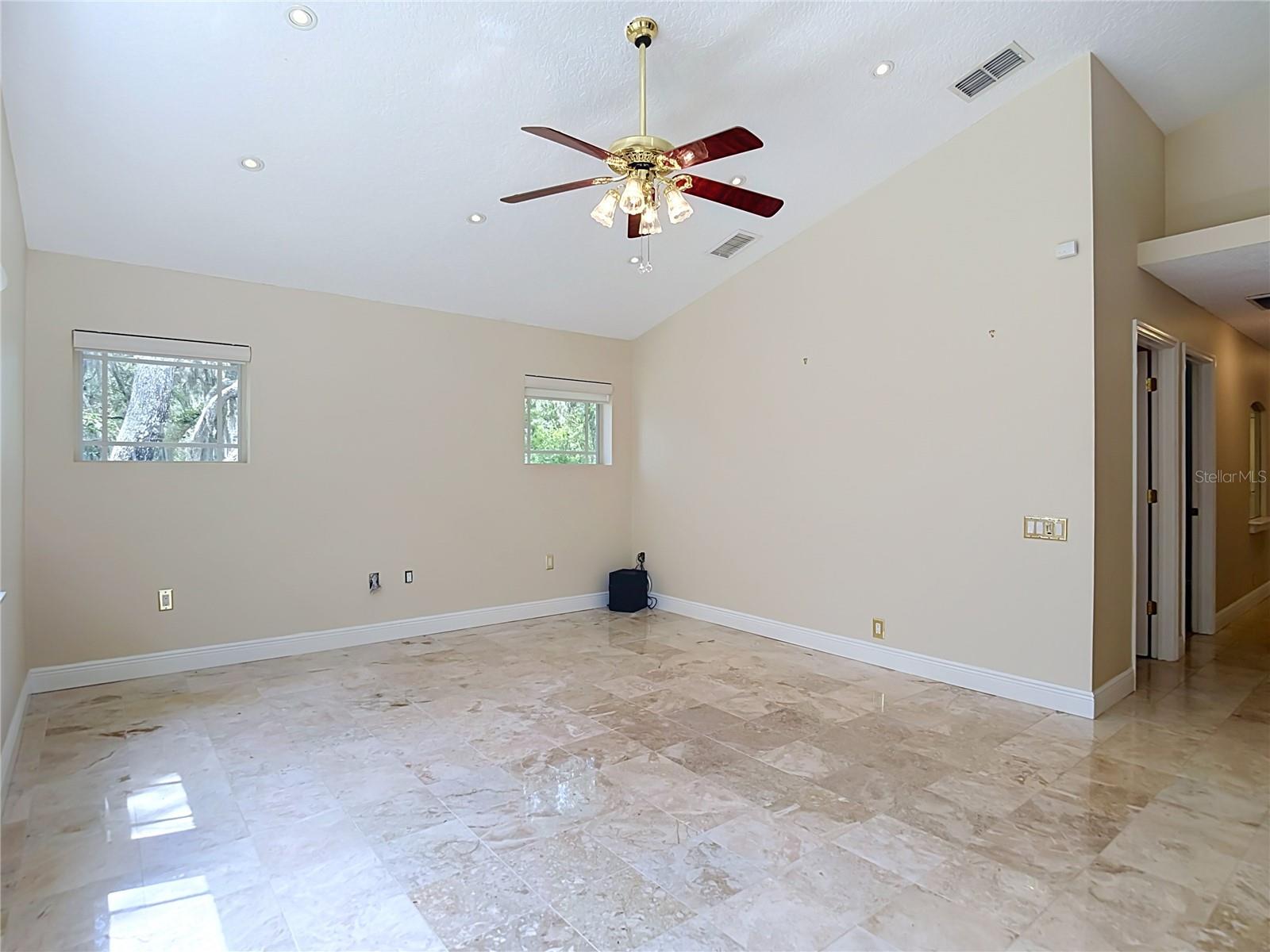 9433 Wilderness Trl Property Photo 21