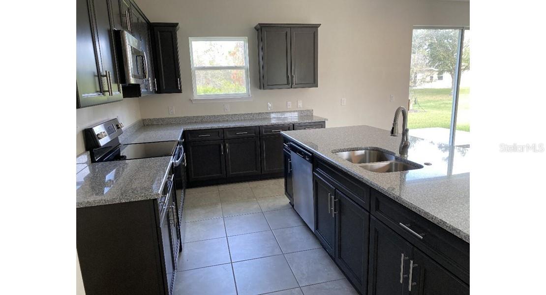 7050 Beckwith Ave Property Photo 3