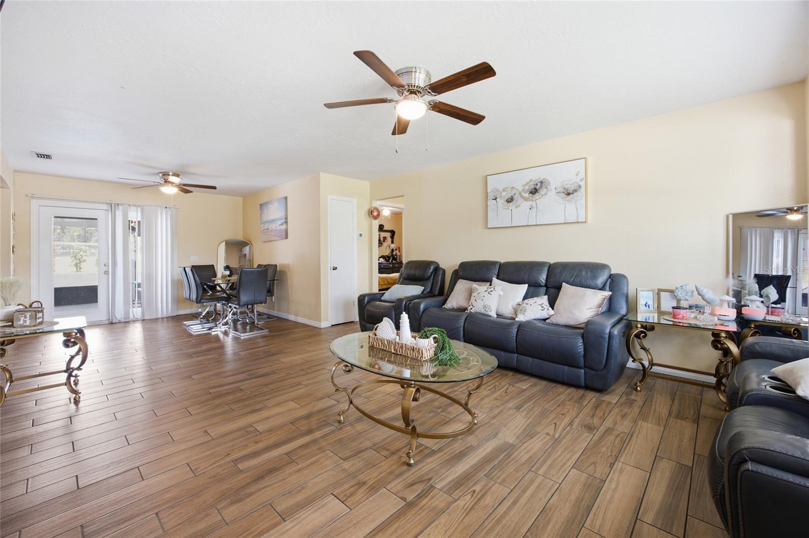 15 Water Trce Property Photo 6