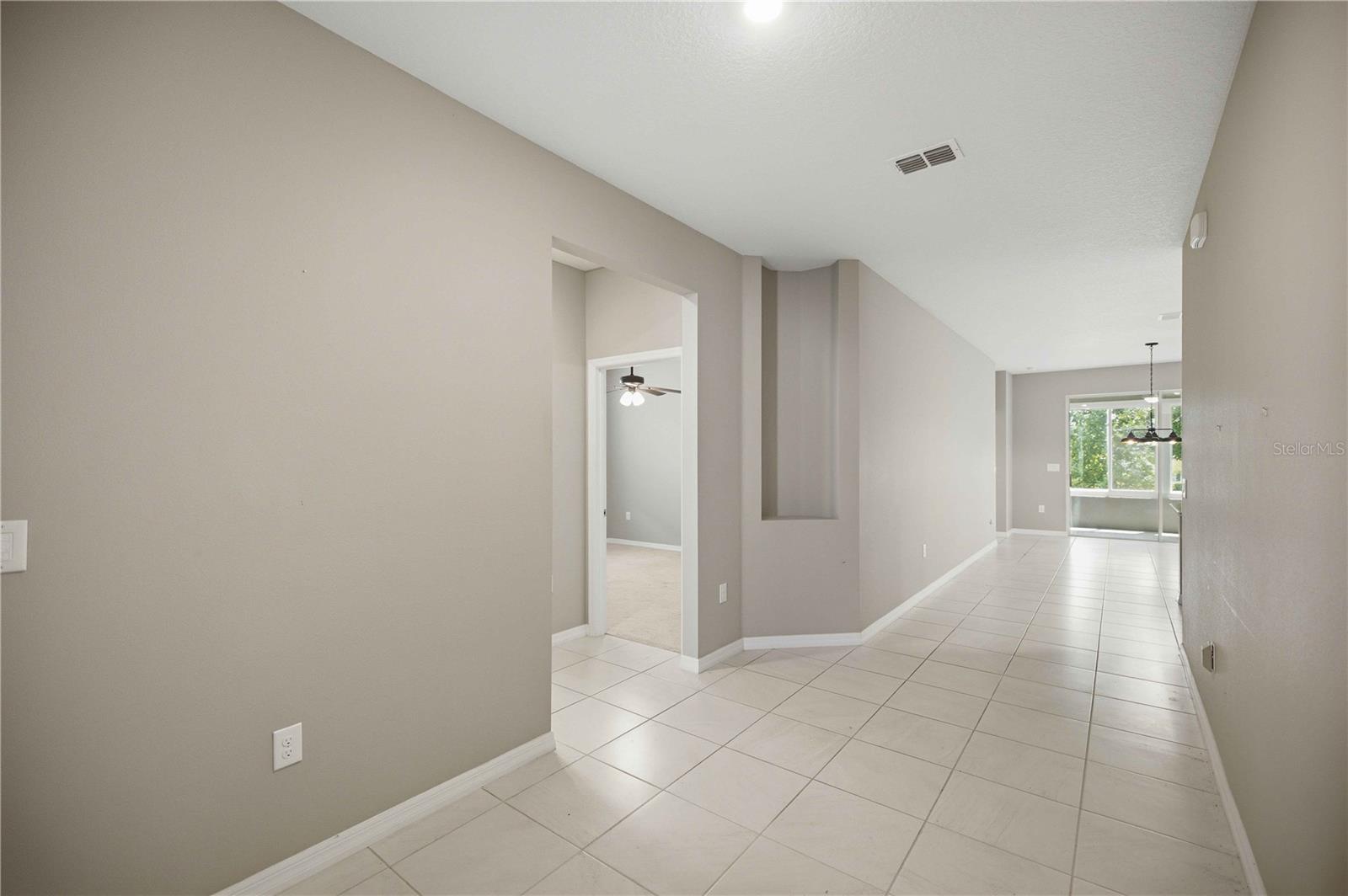 8525 Sw 79th Ave Property Photo 4