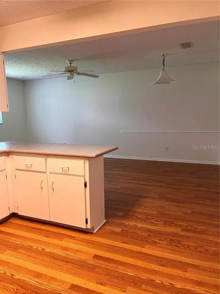 8591 Sw 93rd Pl #e Property Photo 15