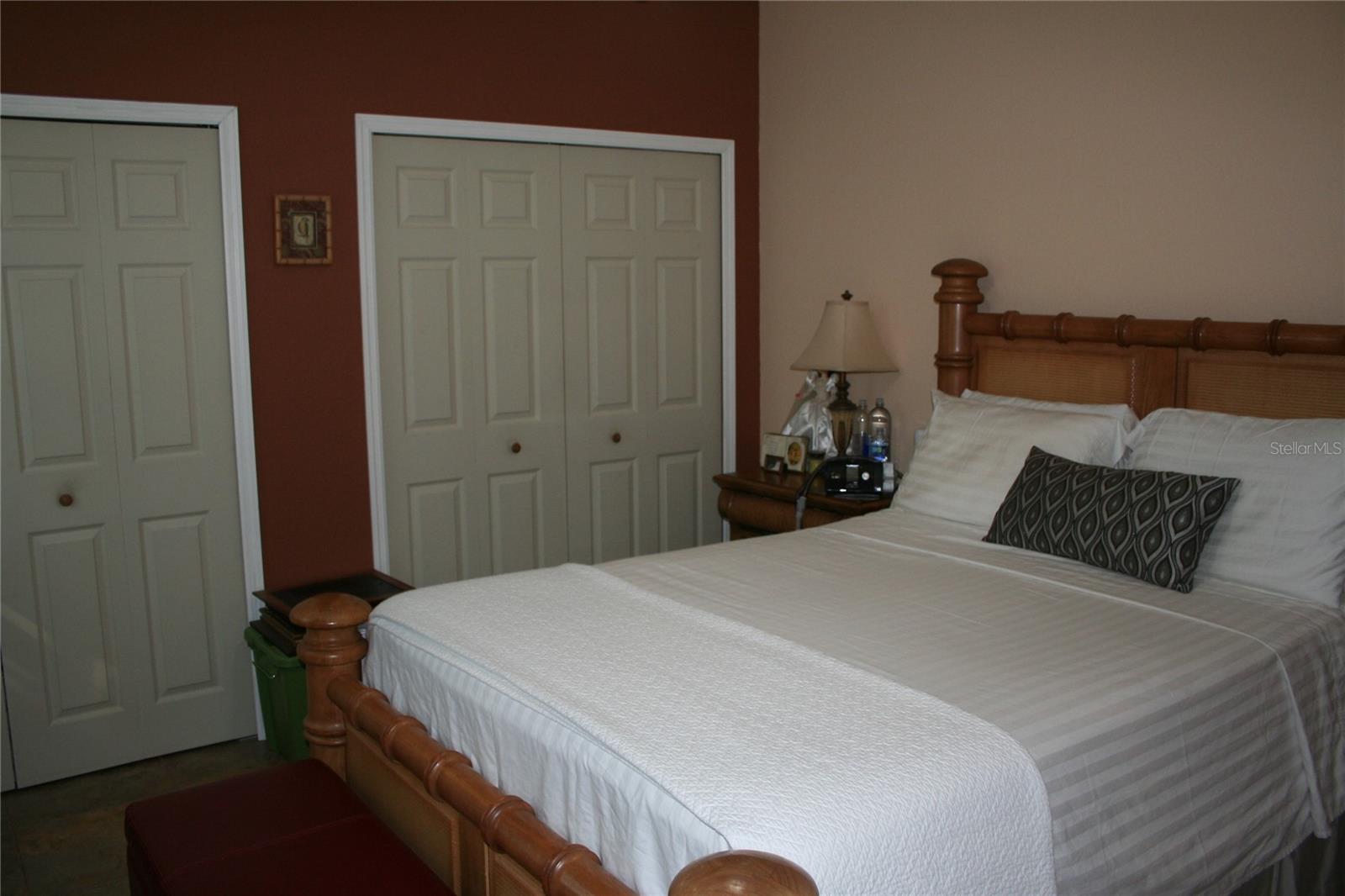 236 Ne 13th Pl Property Photo 14