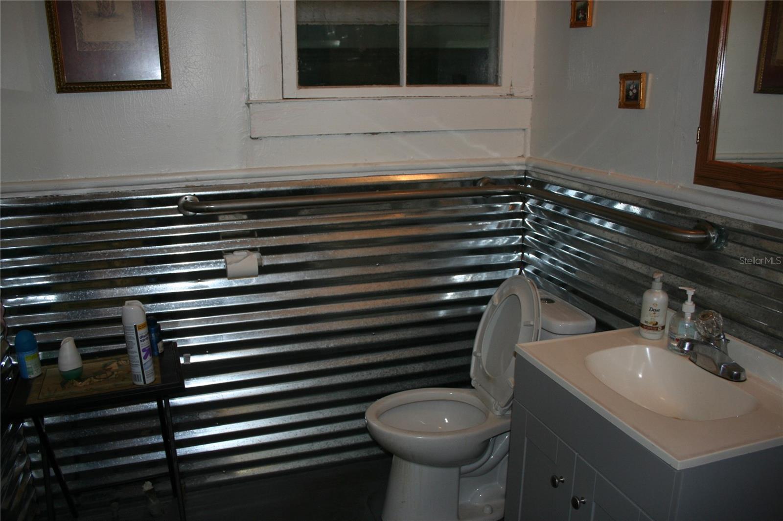 236 Ne 13th Pl Property Photo 24